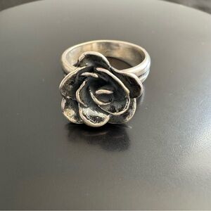 Silpada Sterling Silver Rose Ring